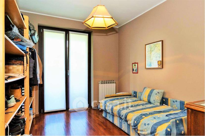 Villa in Via Monte Rosa 33 — foto 4 di 45