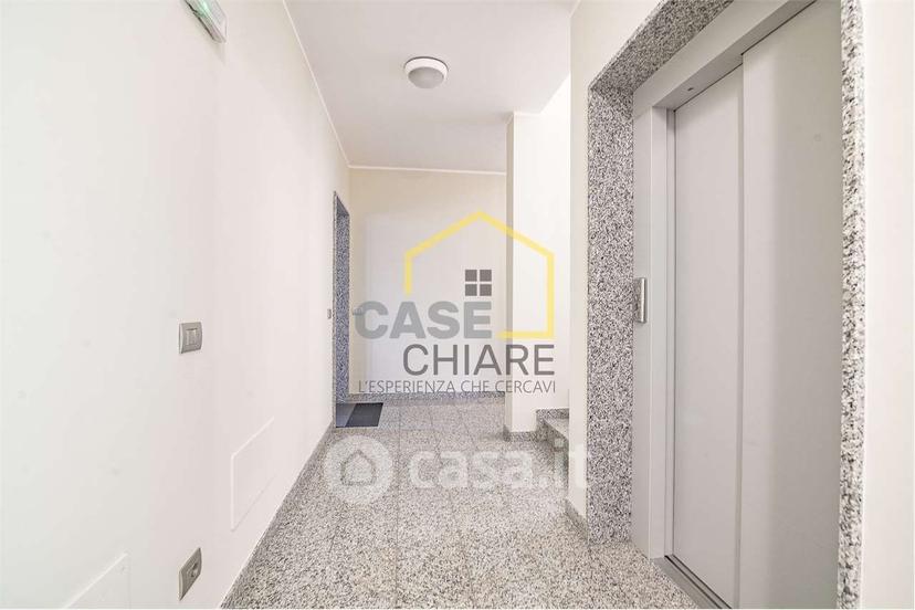 Trilocale in Via Milite Ignoto 14 — foto 18 di 34