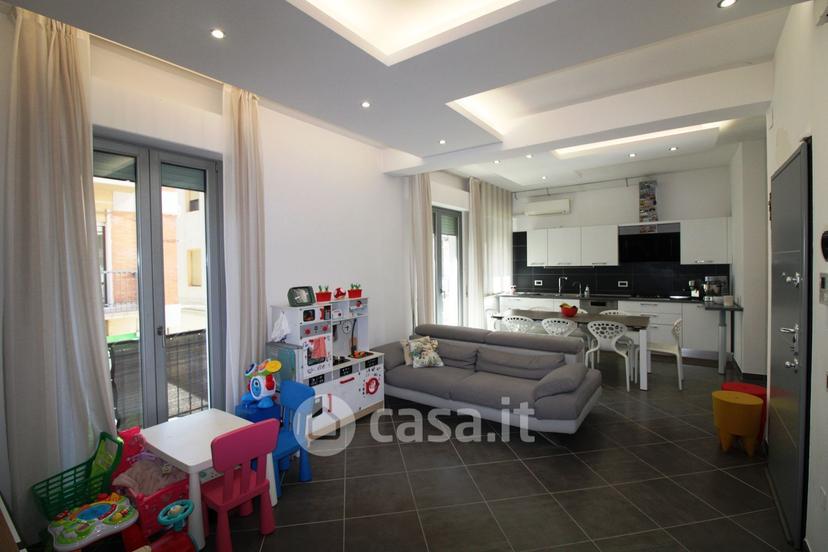 Trilocale in Via della Vela 44 — foto 8 di 31
