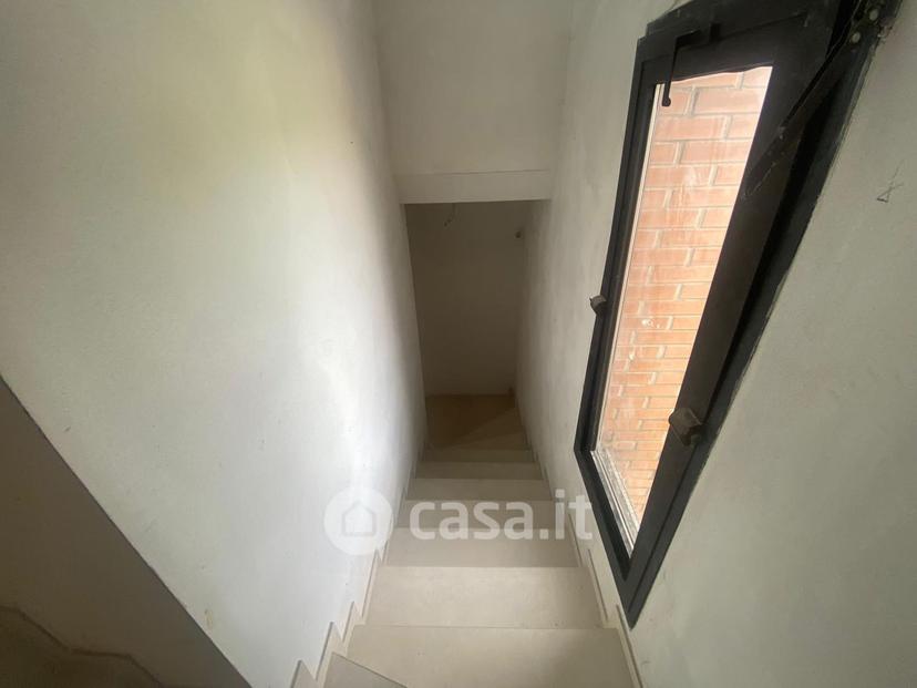 Trilocale in Via F. Menozzi 17 — foto 20 di 21