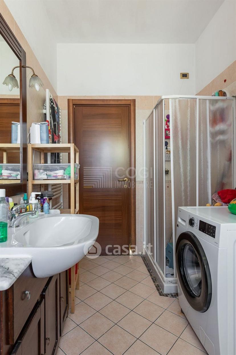 Trilocale in Via Gagliazzona — foto 8 di 23
