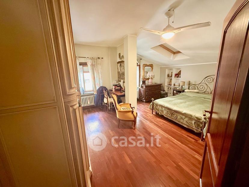 Villa in Via Giuseppe Parini 5 — foto 60 di 86