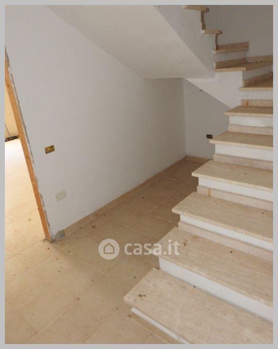 Appartamento in Via dei Mirti — foto 3 di 32