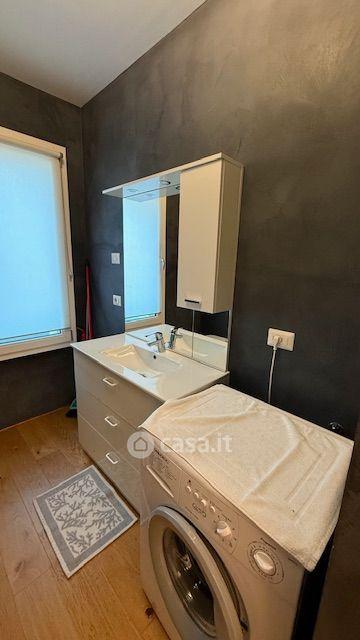 Monolocale in Via Toti Dal Monte — foto 13 di 14