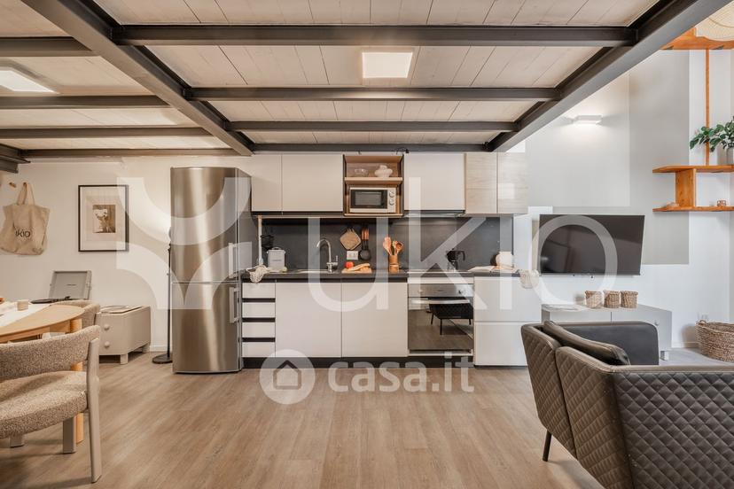 Monolocale in Via Panfilo Castaldi — foto 19 di 23