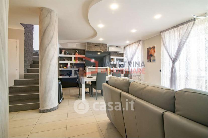 Quadrilocale in Via Laghetto 6 — foto 34 di 39