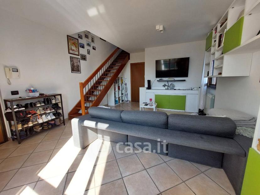 Trilocale in Via Arno 25 — foto 20 di 27