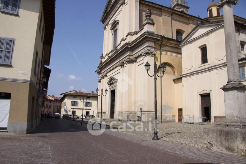 Trilocale in Via Manzoni — foto 16 di 21