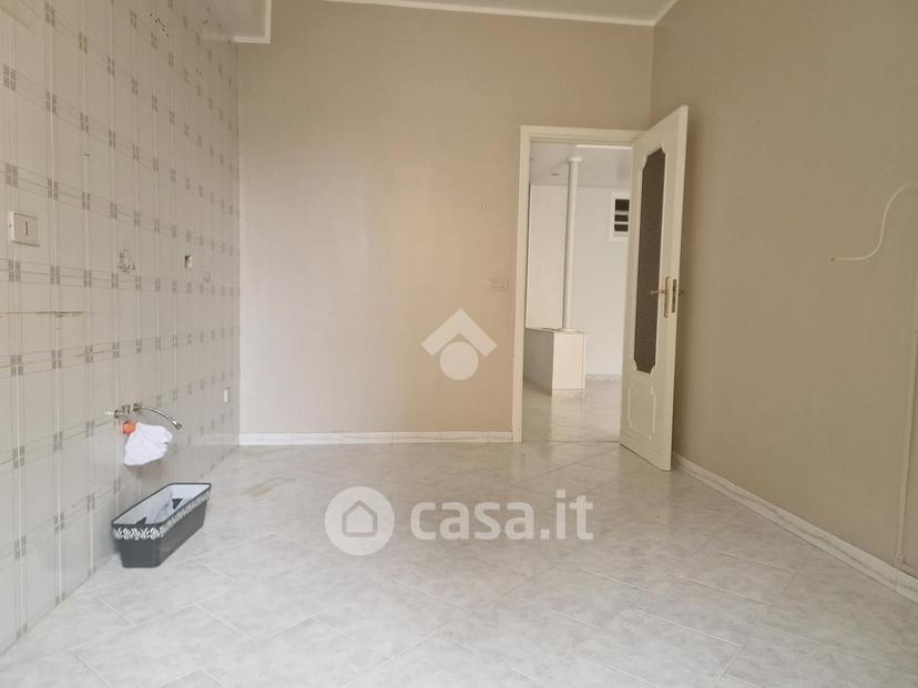 Trilocale in Via Messina 16 — foto 6 di 21