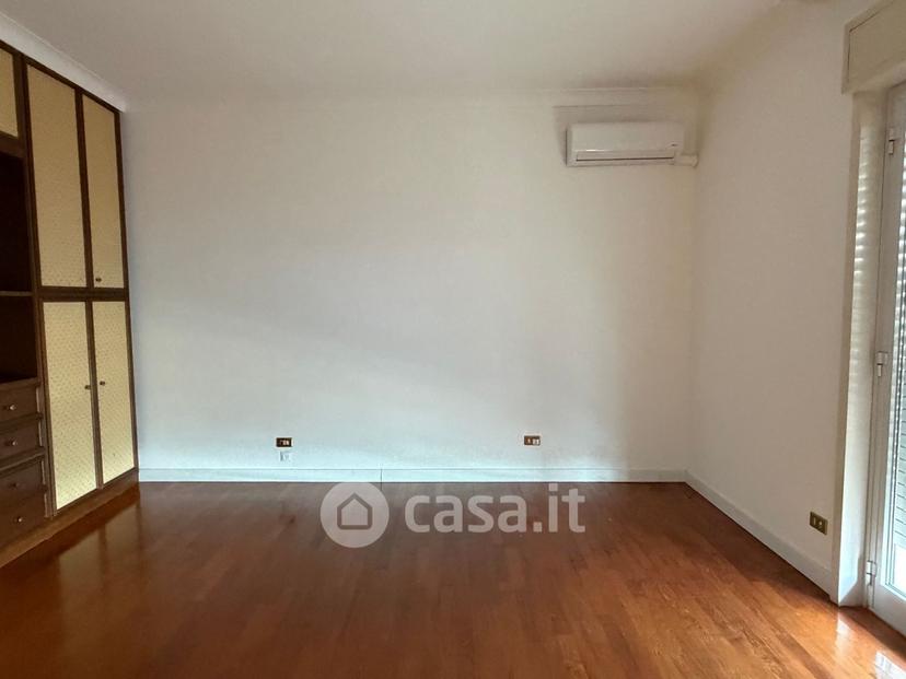 Appartamento in Corso Vittorio Emanuele 122 — foto 8 di 35