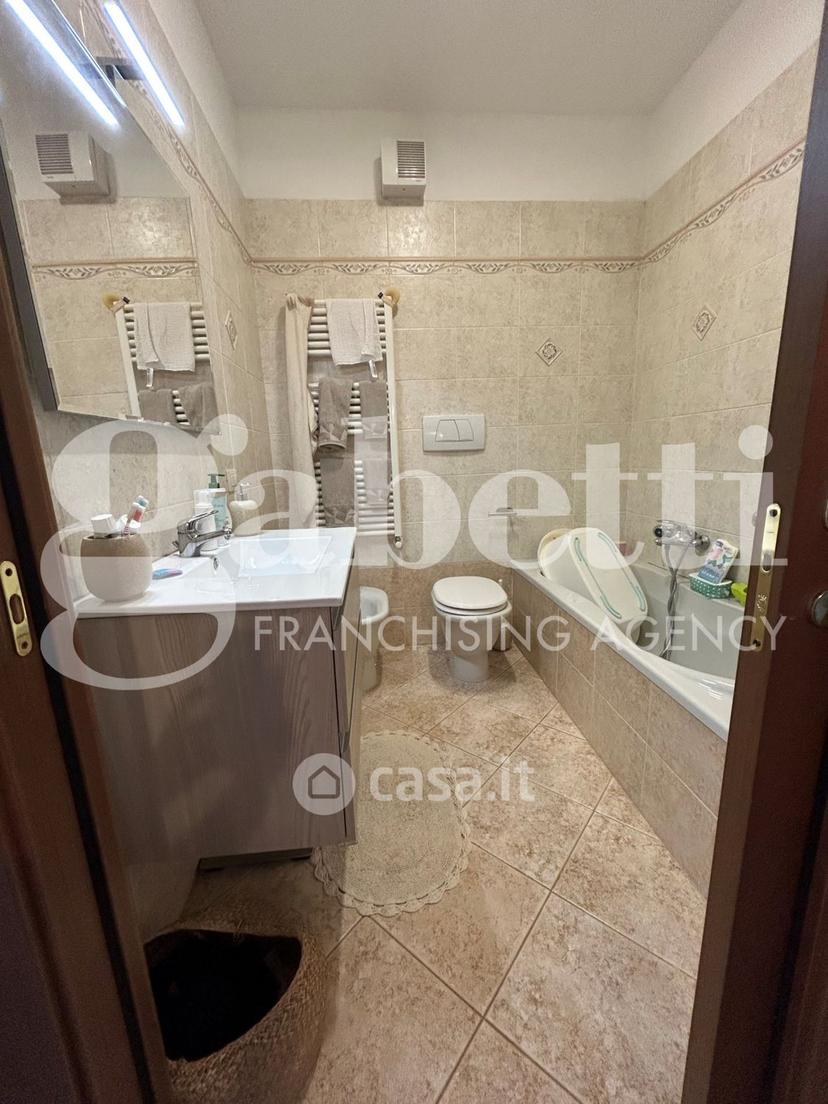 Appartamento in Via Provinciale Pisana — foto 9 di 27