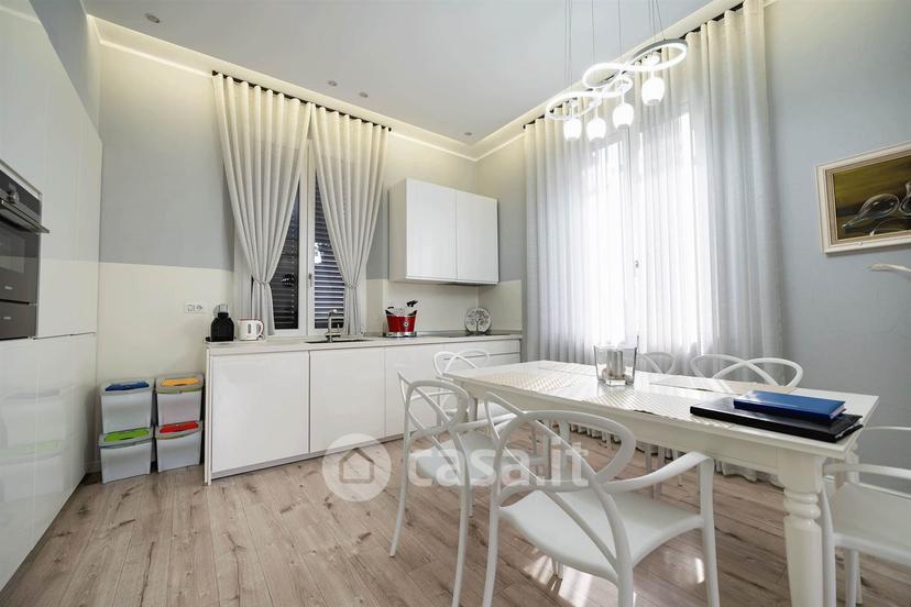 Trilocale in Via Spartaco Lavagnini — foto 9 di 23