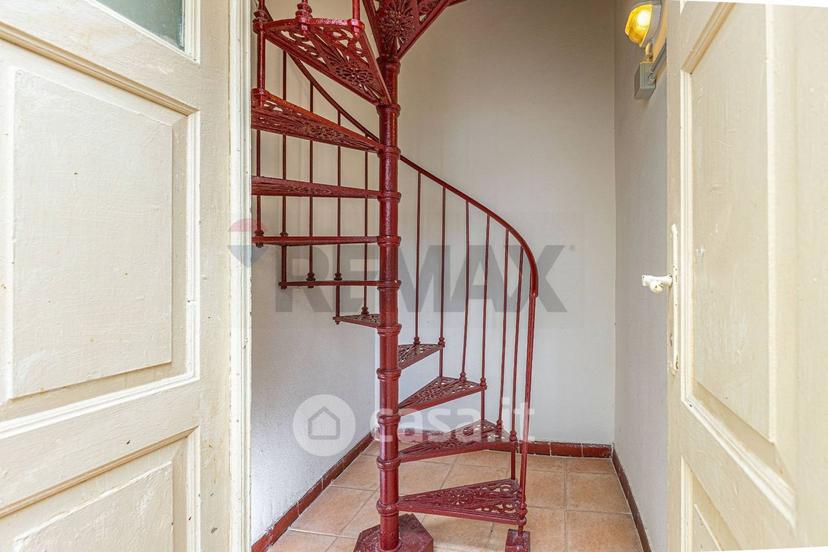Appartamento in Piazza Tola 41 — foto 37 di 109