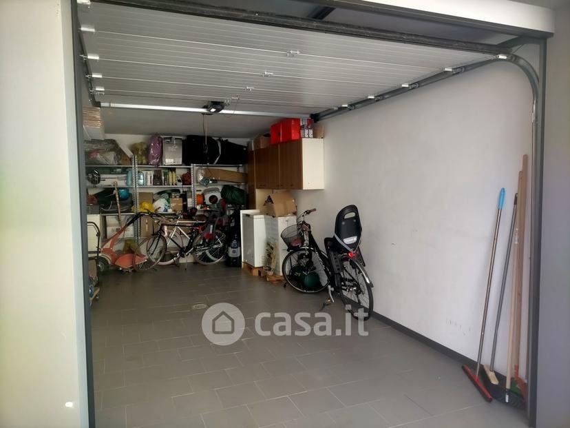 Villa in Via dei Gerani 1 — foto 13 di 37