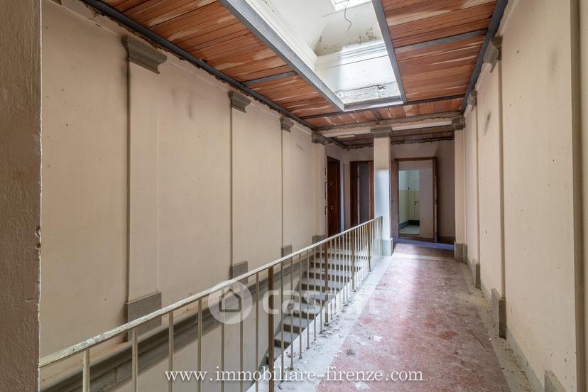 Villa in Via Ponti di Millo — foto 3 di 53