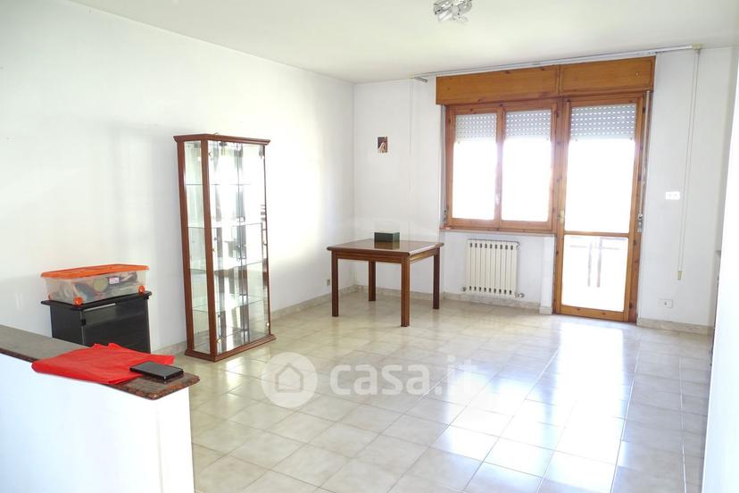 Quadrilocale in Via Pietro Nenni 6 — foto 24 di 36