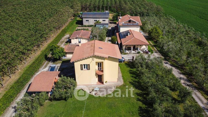 Villa in Strada Squadre 1 — foto 6 di 31