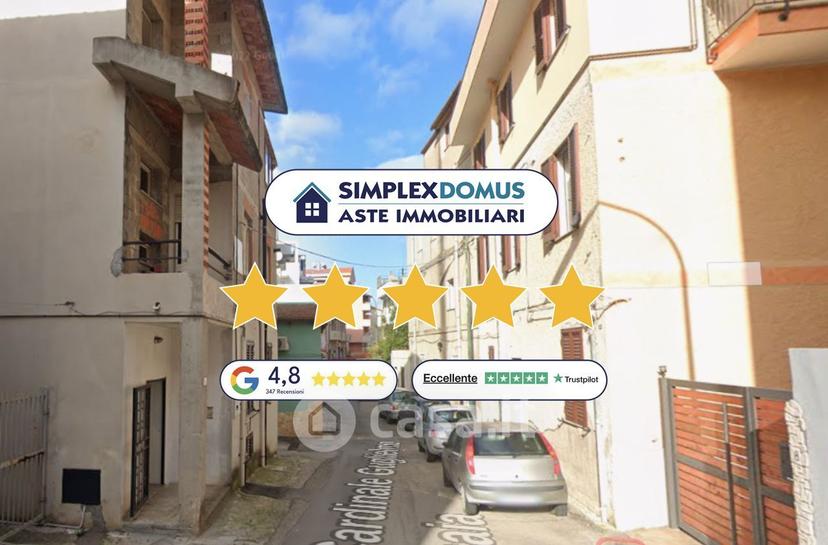 Trilocale in Via Cardinale Guglielmo Massaia
