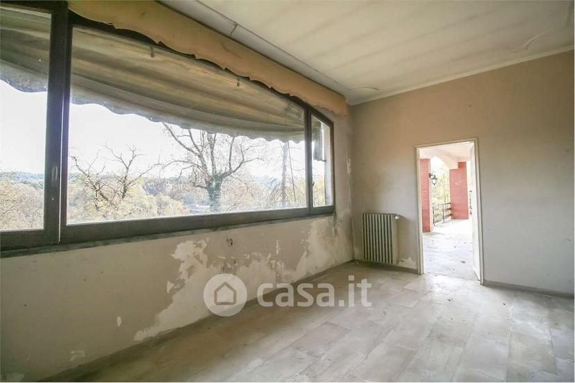 Villa in Via Avv. G. Colombo 8 — foto 23 di 34