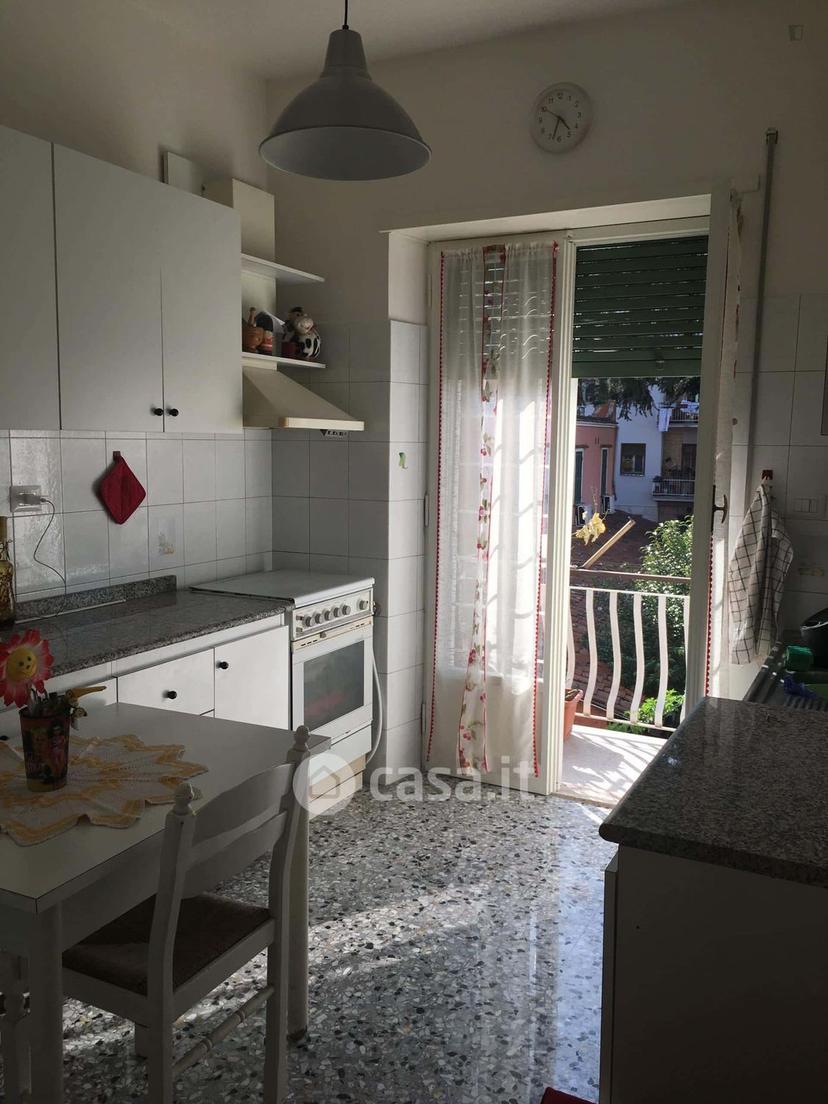 Stanza in Via dell'Aquila Reale — foto 19 di 20