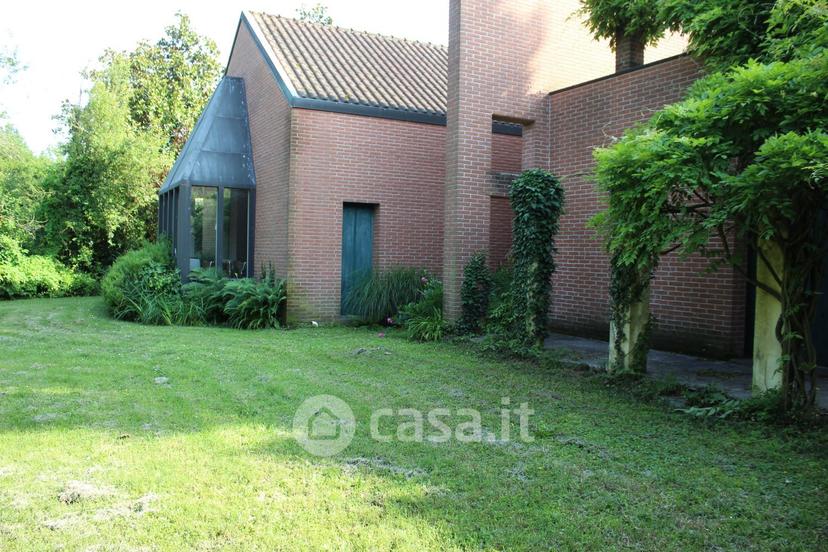Villa in Via Rossini Gioacchino 14 — foto 17 di 35