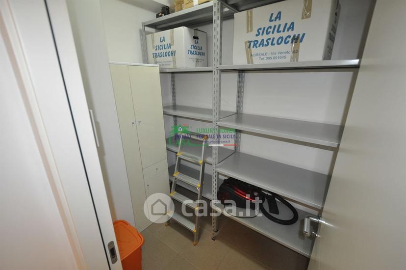 Appartamento in Via Aldo Licitra — foto 9 di 33