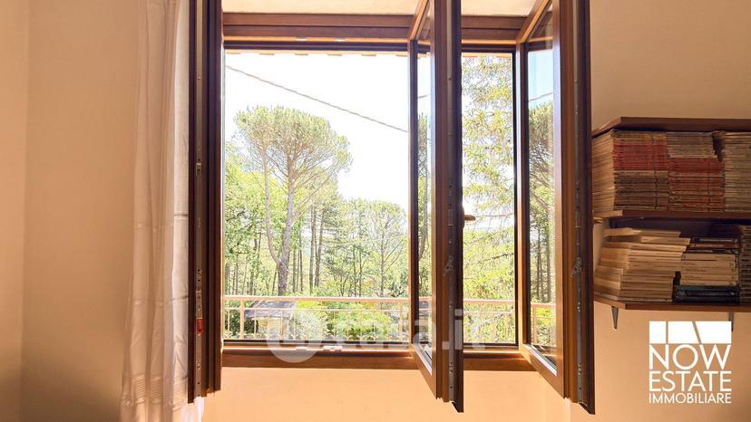 Villa in Passo della Scheggia — foto 13 di 49