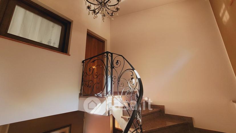 Villa in Via Fratelli Bandiera — foto 19 di 84