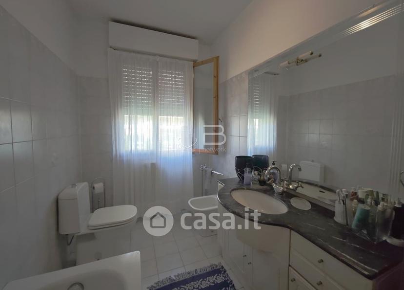 Quadrilocale in Via Marina — foto 28 di 30