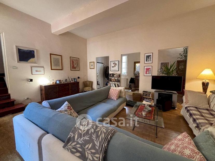 Appartamento in Viale Giosuè Carducci 4 — foto 6 di 32