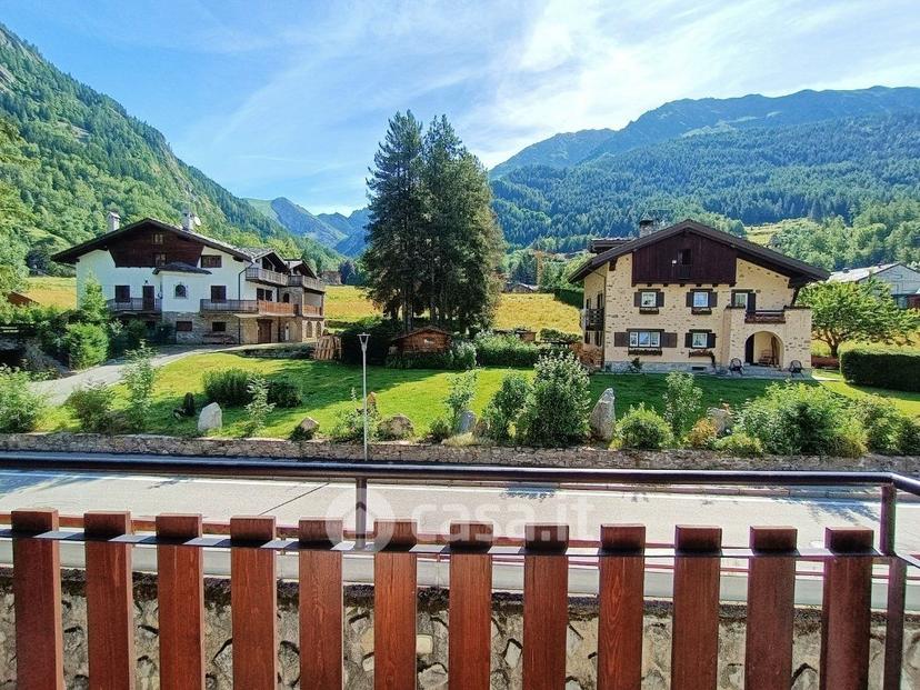 Trilocale in Strada Grand Ru 6 — foto 16 di 22