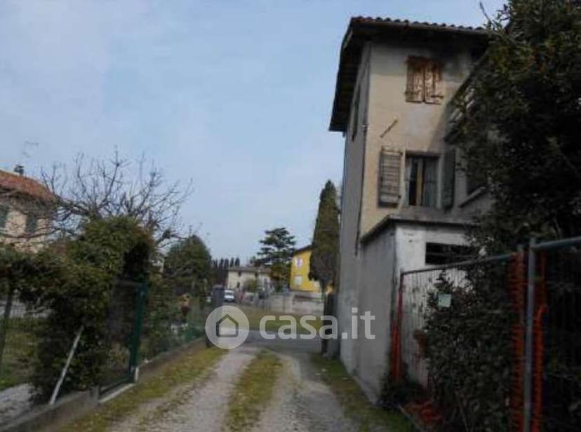 Appartamento in Piazza al Tiglio 6 — foto 28 di 28