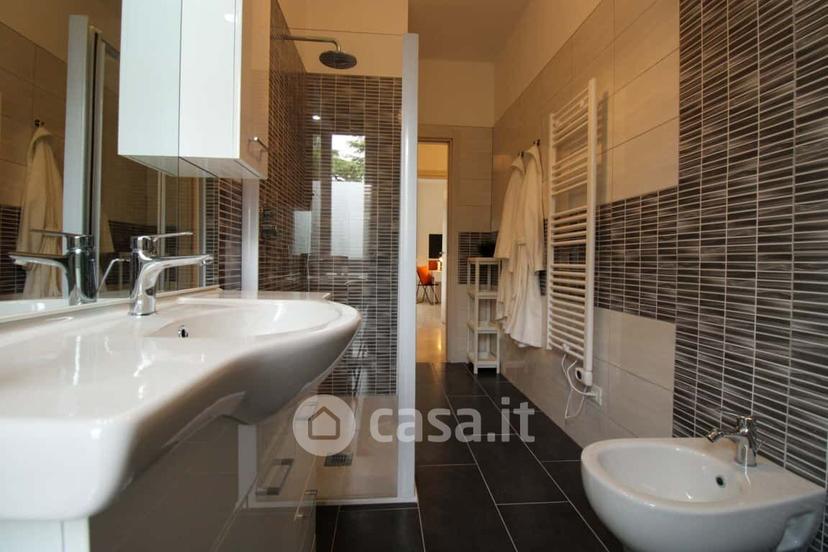 Stanza in Via Bligny 15 — foto 2 di 28