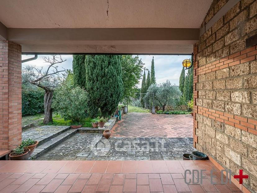 Villa in Strada Statale 439 Sarzanese Valdera 18 — foto 47 di 131