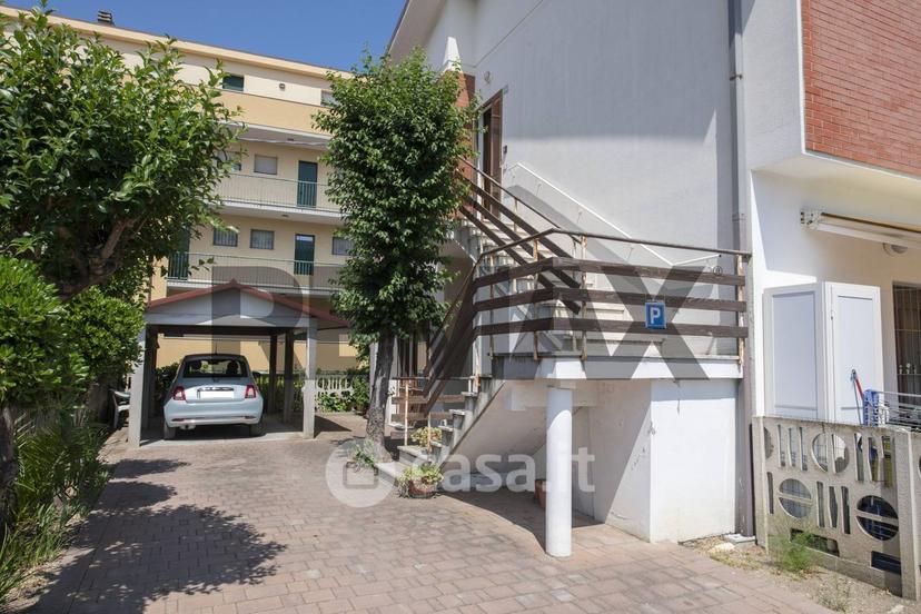 Appartamento in Via Foglia 4 — foto 38 di 41