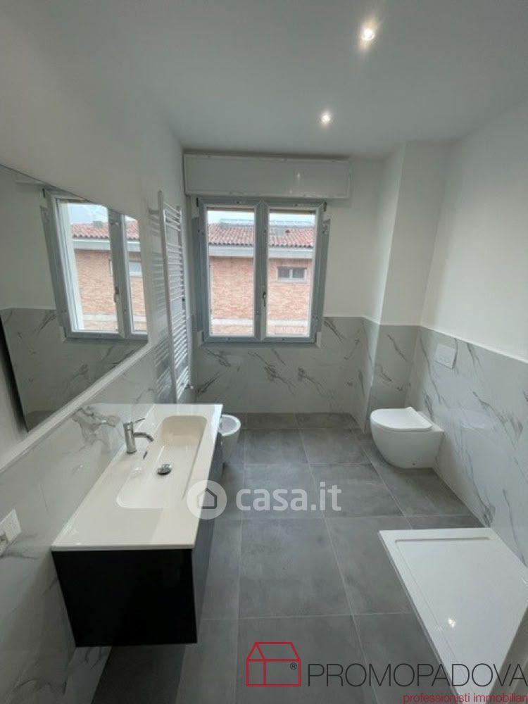 Appartamento in Via Rimini — foto 24 di 35