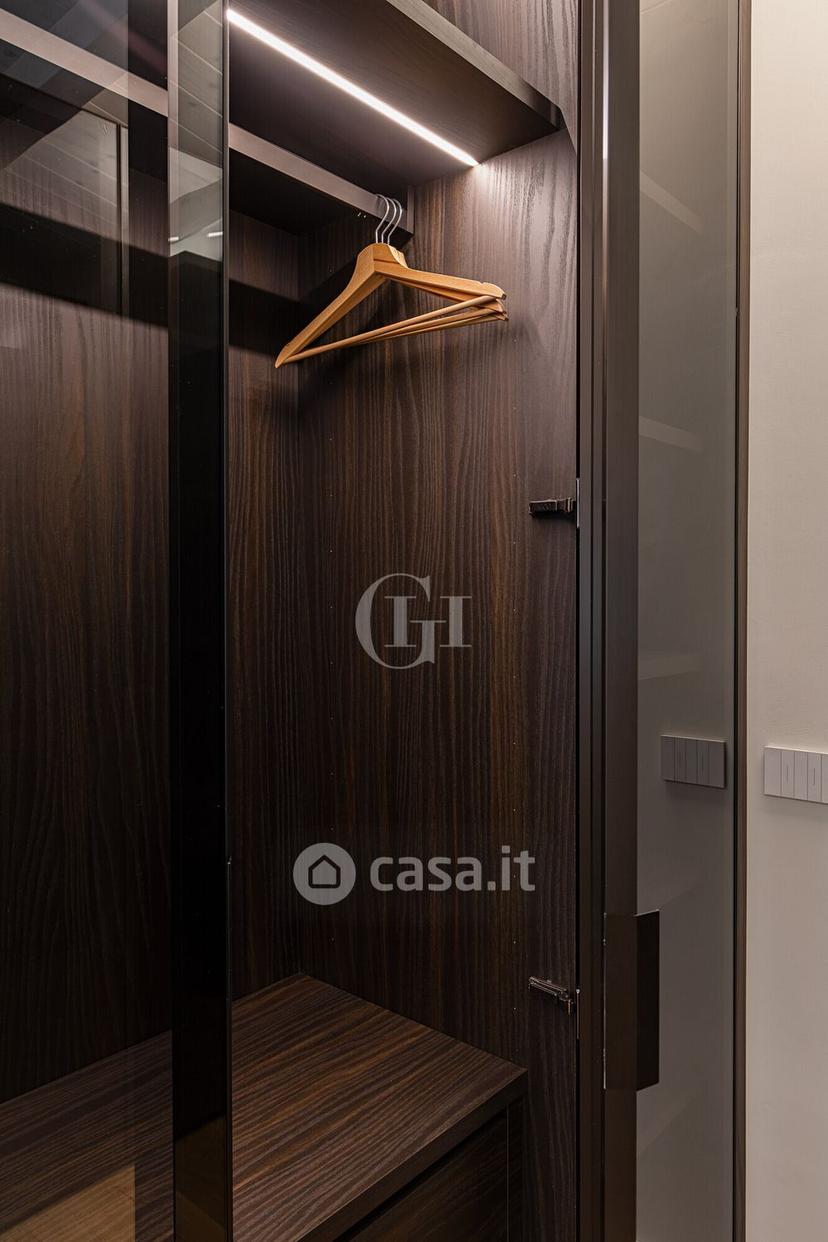 Villa in Via Bottego 2 — foto 28 di 51