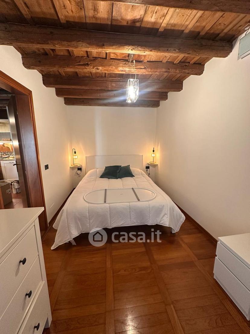 Trilocale in Via Savonarola 38 — foto 9 di 32
