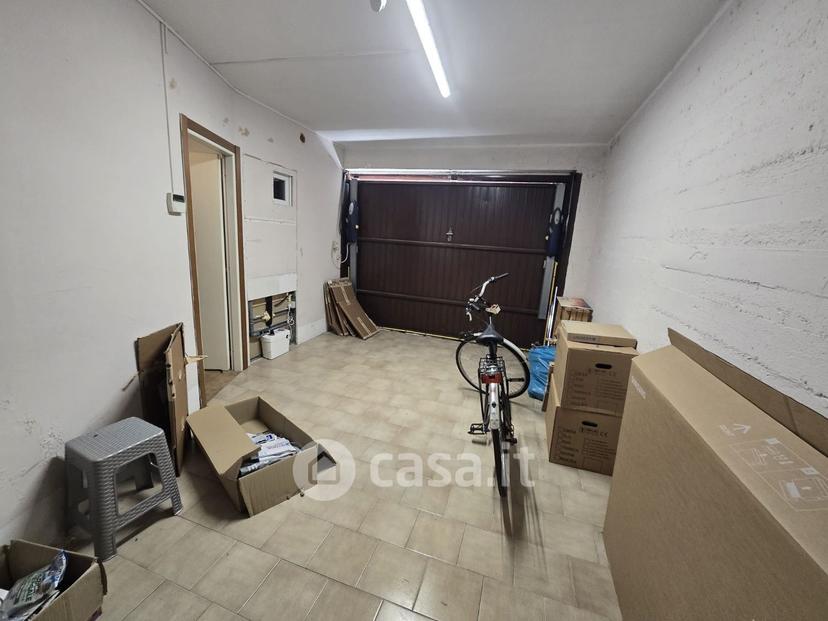 Trilocale in Via Tortona — foto 48 di 53