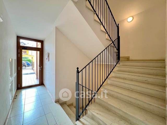 Quadrilocale in Via Bortolazzi 12 — foto 20 di 52