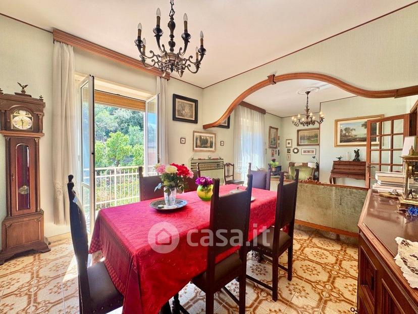 Quadrilocale in Via Ivanoe Amoretti 42 — foto 9 di 34