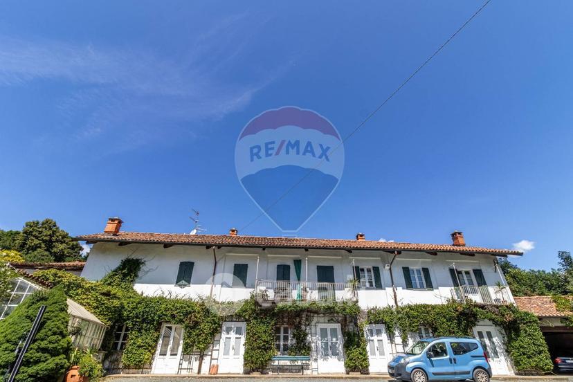 Villa in Via Ing. Bertola 1 — foto 45 di 132