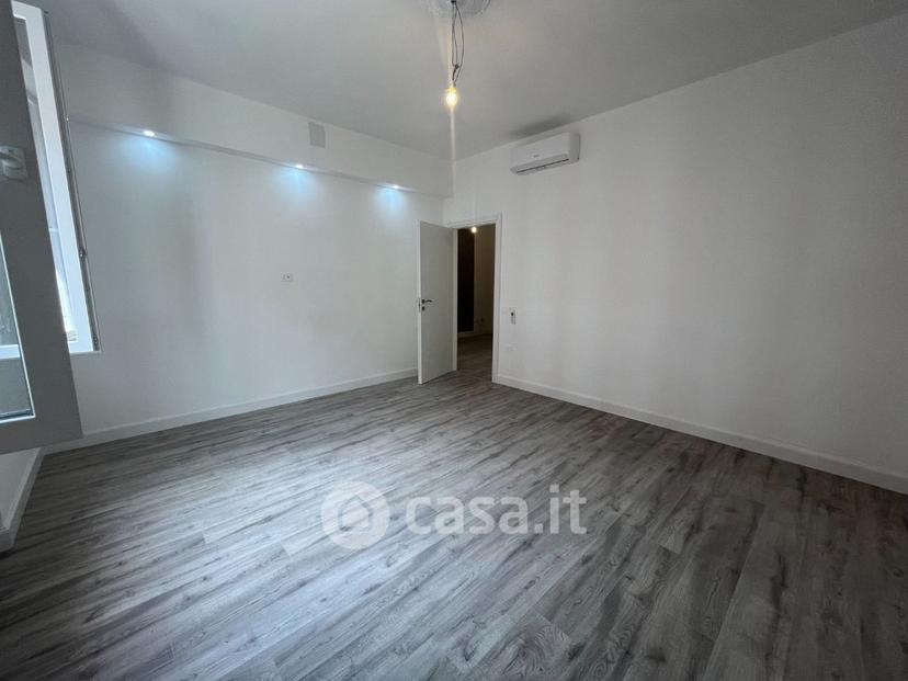 Bilocale in Via Vittorio Gadolini — foto 8 di 60
