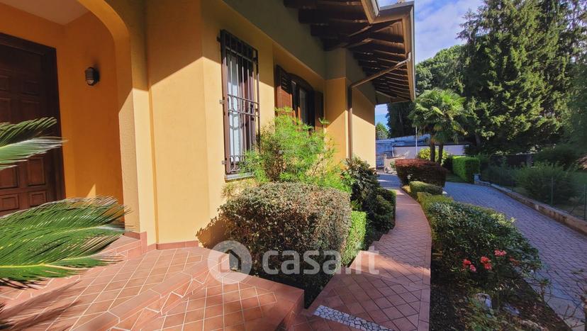 Villa in Via Fratelli Bandiera — foto 81 di 84