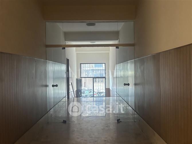 Trilocale in Via Ammiraglio Caracciolo — foto 6 di 14