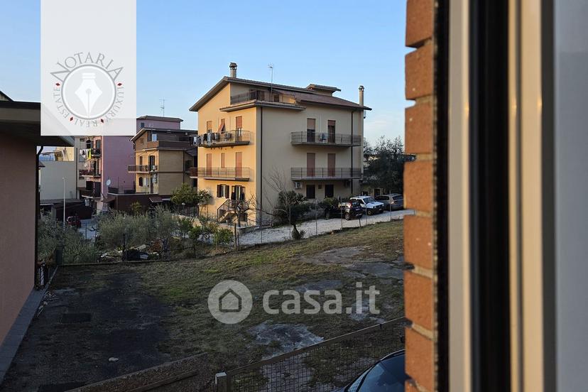 Quadrilocale in Via Monti Sabini 64 — foto 12 di 37