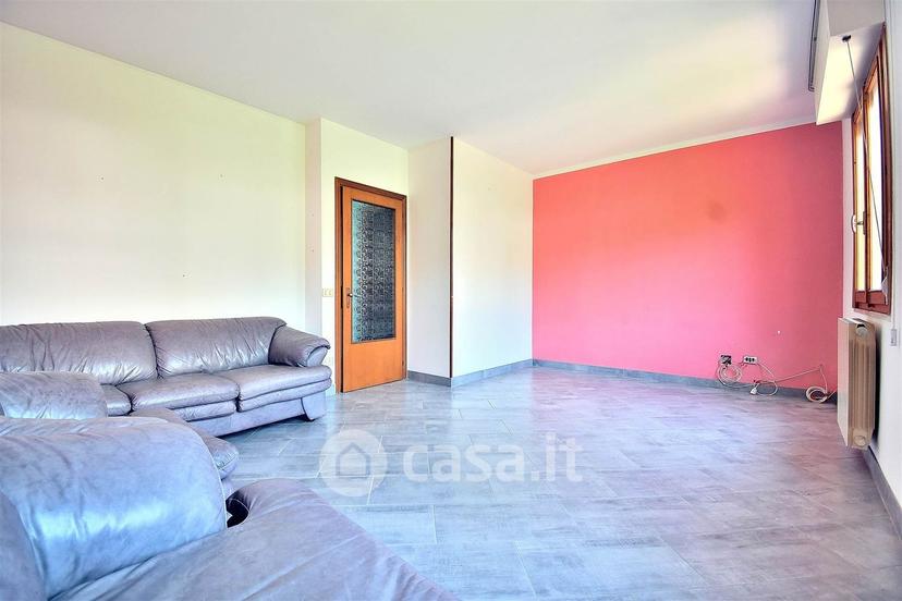 Appartamento in Via Fratelli Rosselli — foto 27 di 30