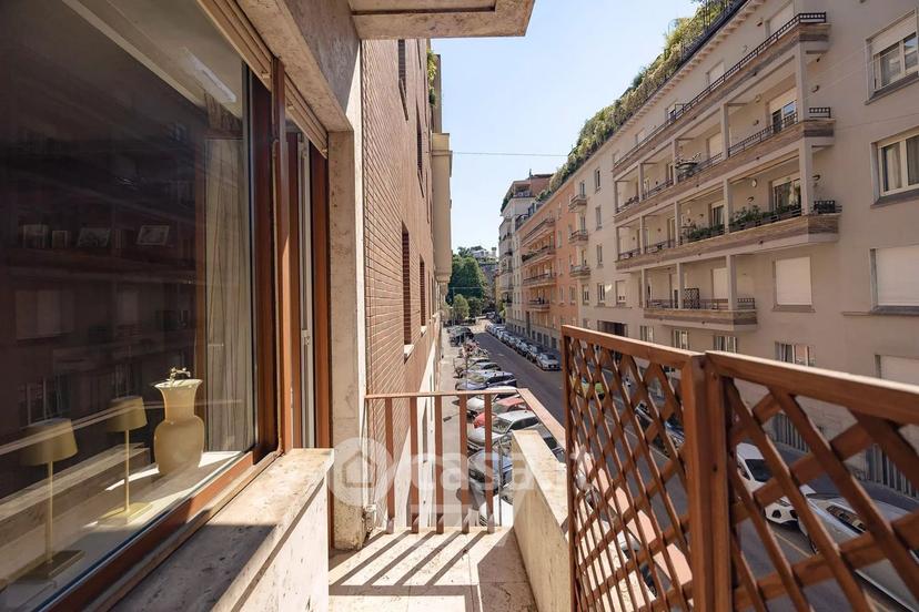 Appartamento in Via Morozzo della Rocca — foto 3 di 32