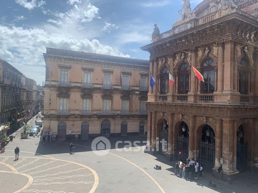 Bilocale in Piazza Vincenzo Bellini 13 — foto 3 di 18