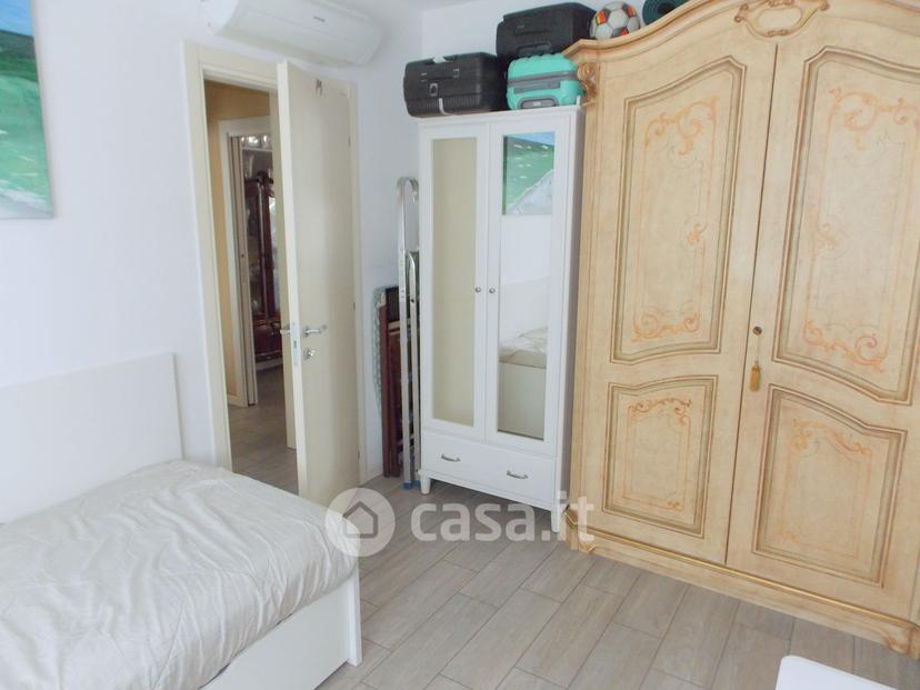 Trilocale in Via Volturno 26 — foto 29 di 34